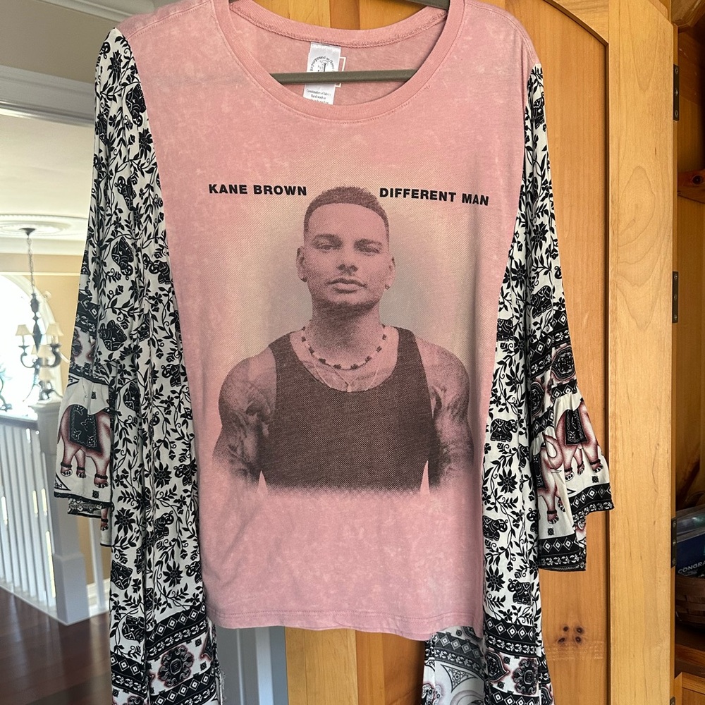 Women's Pink Graphic Long Sleeve Tee by